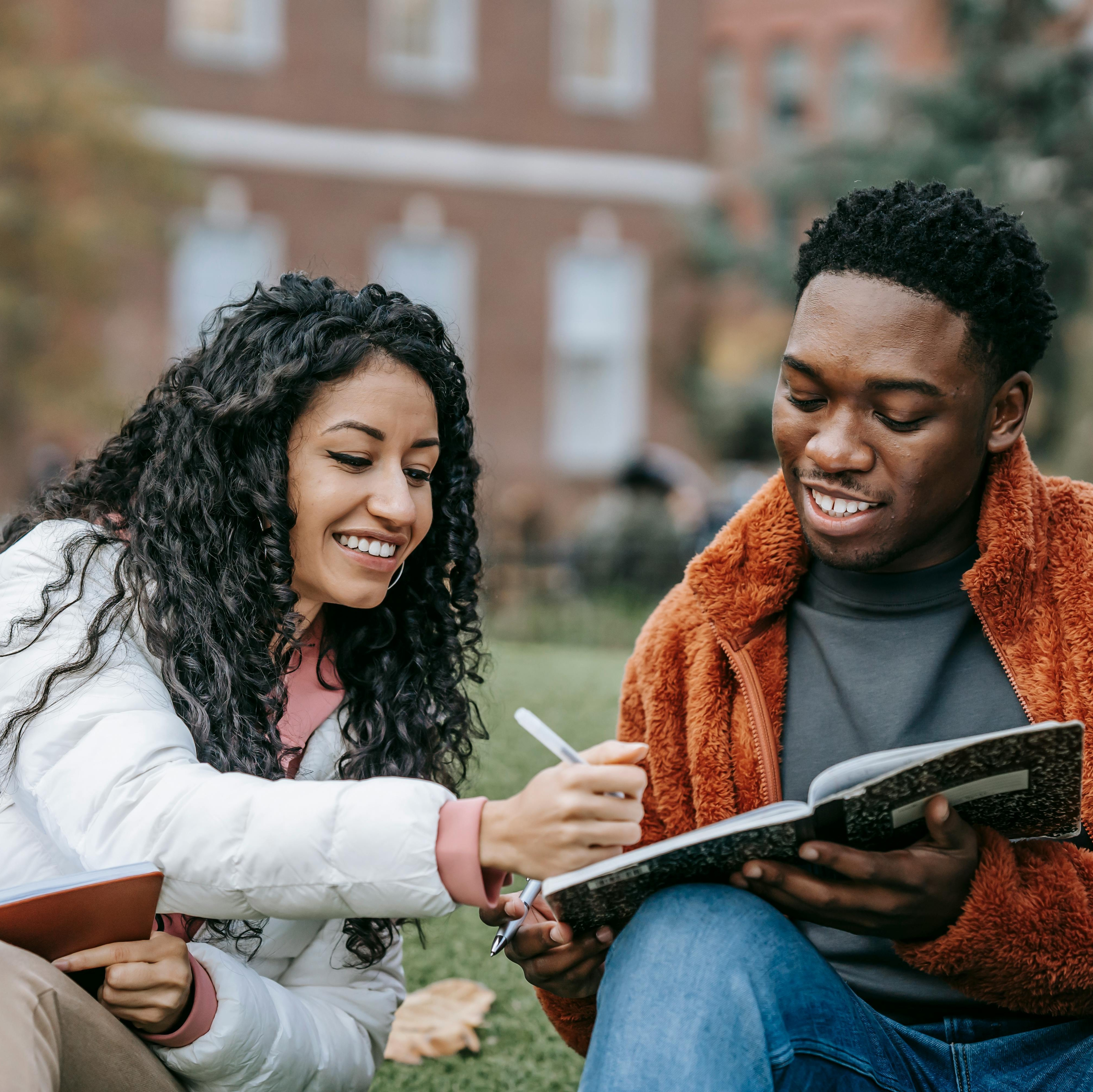 Photo Credit: Keira Burton College Students